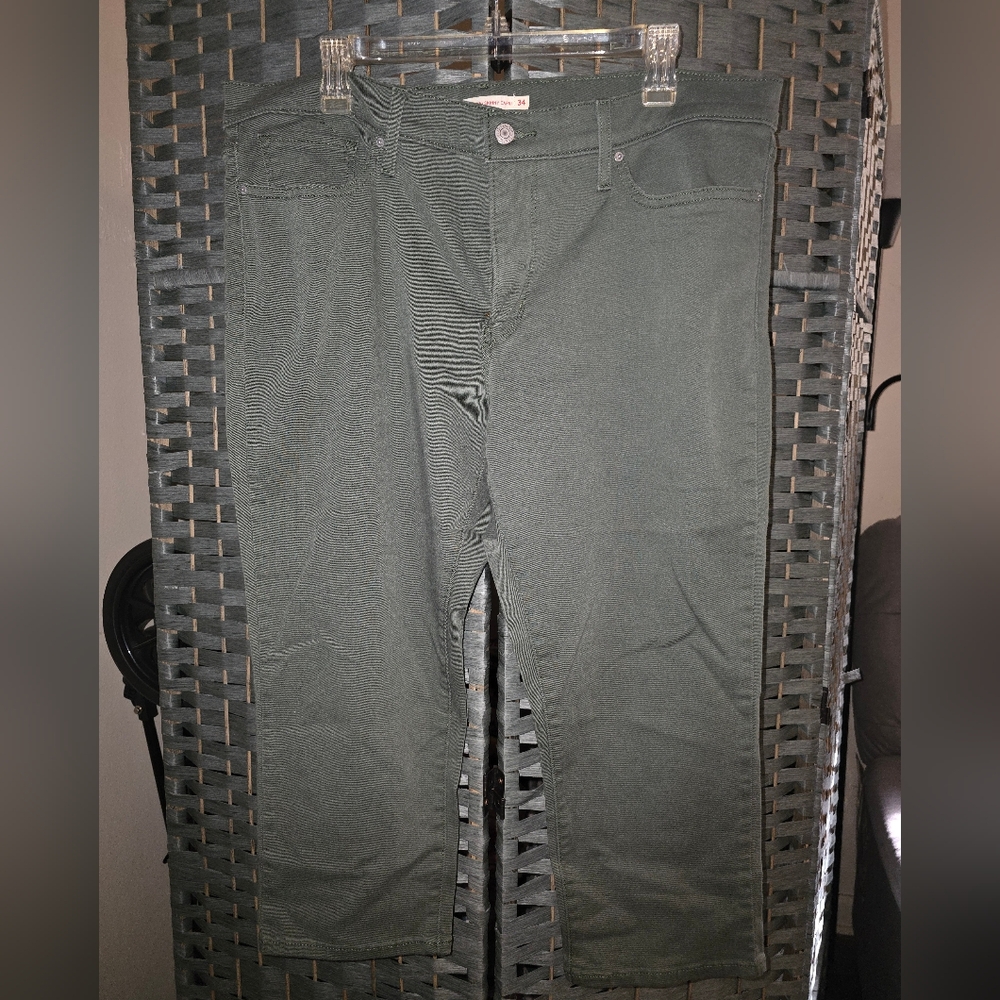 Levi's 311 Shaping Skinny Capri